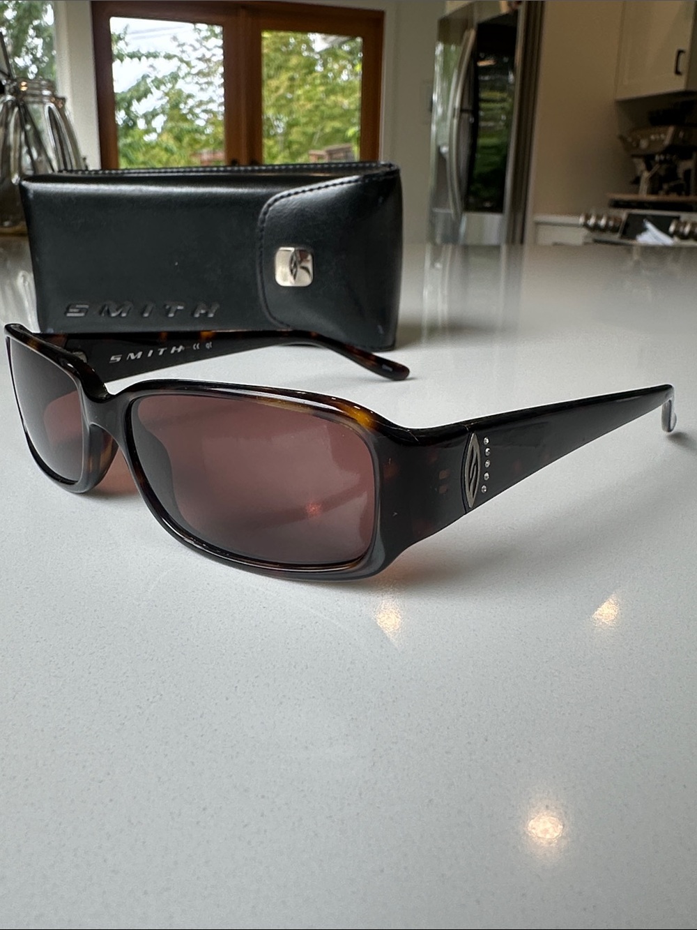 SMITH Tortoiseshell Sunglasses with Brown Lenses
